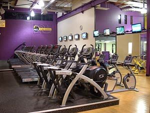 Planet_Fitness_Elliptical