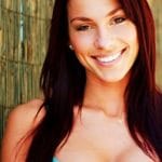 Amanda_Carrier_Headshot_Natural_Blue_Top